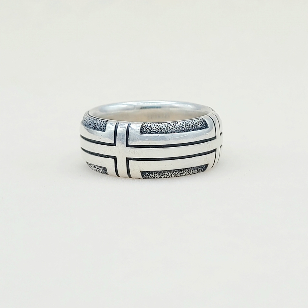 David Yurman Southwest Band Ring - Picture 5 of 8